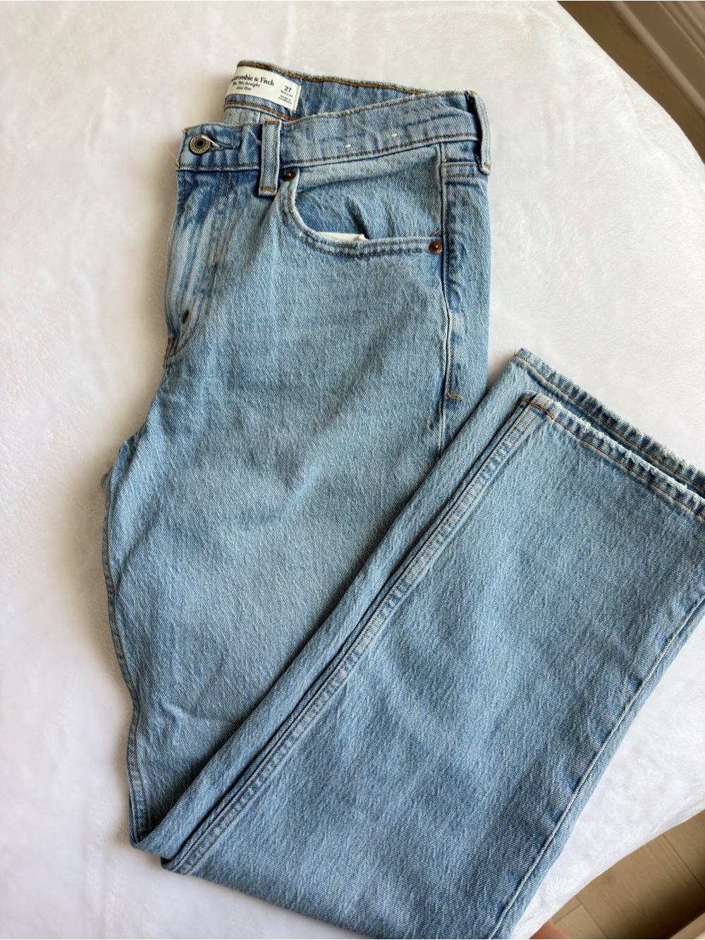 Abercrombie & Fitch Light Wash Straight-Leg Women's Jeans
